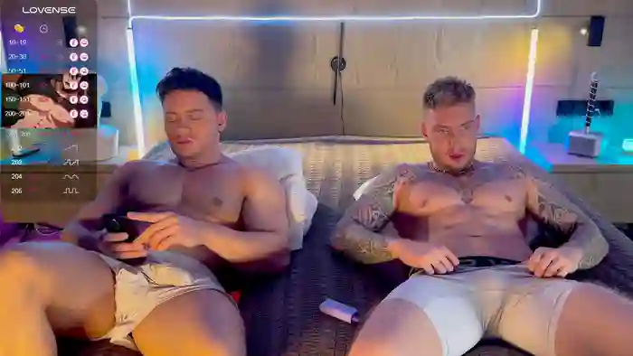 2025/10/24/stripchat-justin_hardy-22-00-51