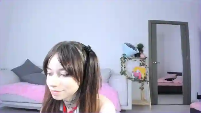 2025/10/26/stripchat-passionate_isabella-07-11-00
