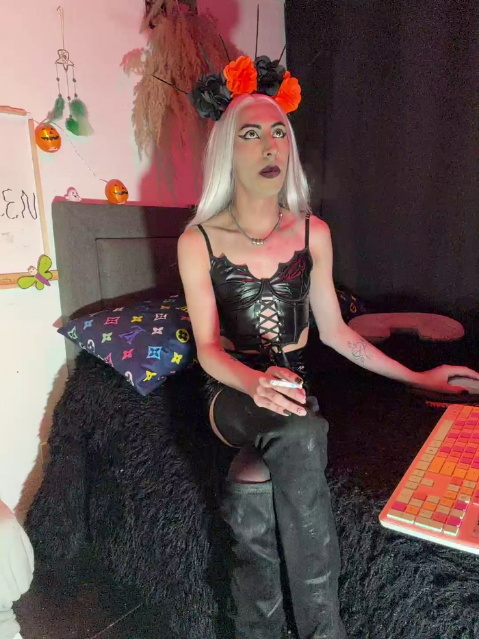 DOMINANT_TEACHER_KAROL