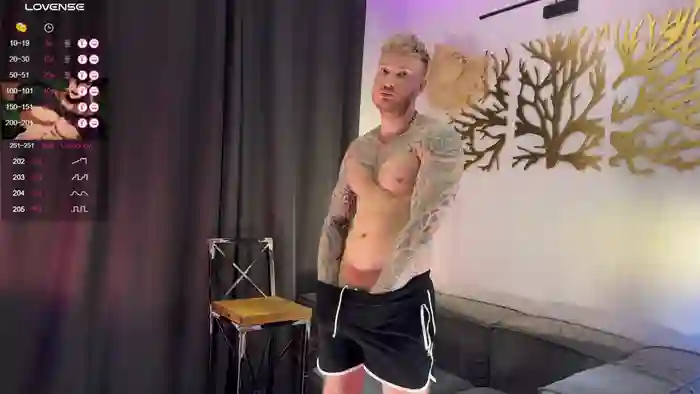 2025/10/28/stripchat-justin_hardy-22-28-45