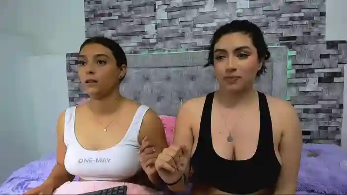 2025/11/11/stripchat-nicolexxaleja-18-45-38