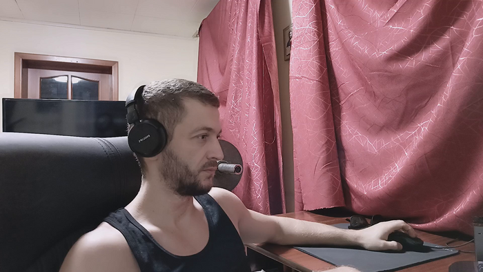 333Alone_in_theDark777