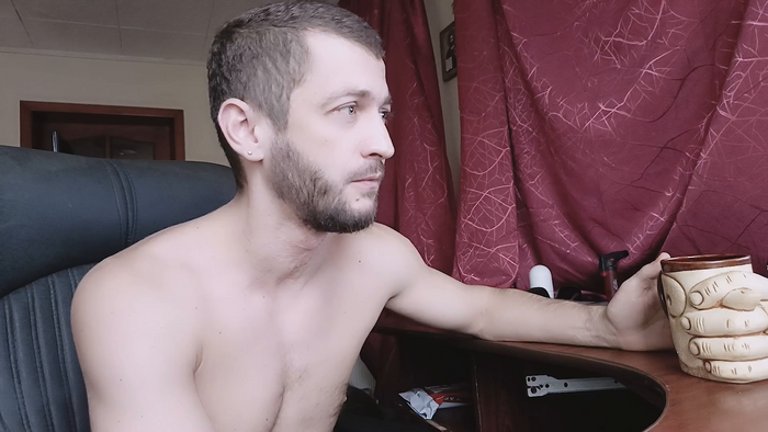 333Alone_in_theDark777