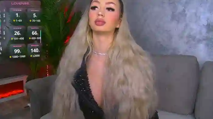 2025/12/12/stripchat-bambikayyy-05-21-34