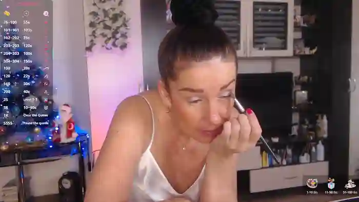 2025/12/12/stripchat-sheilaryan-05-19-09