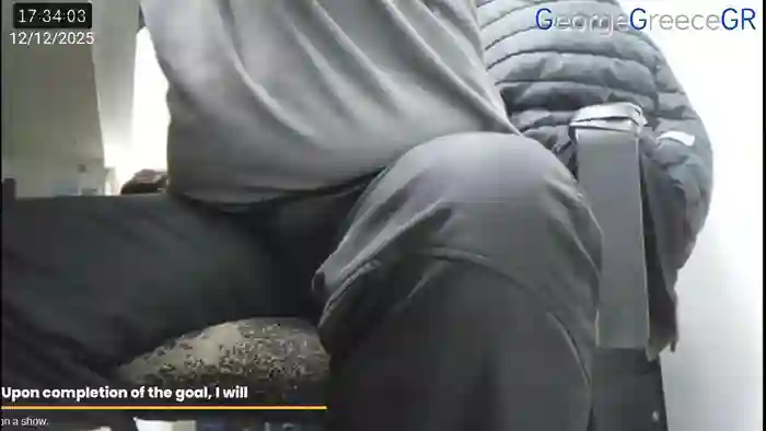 2025/12/12/stripchat-georgegreecegr-15-33-53