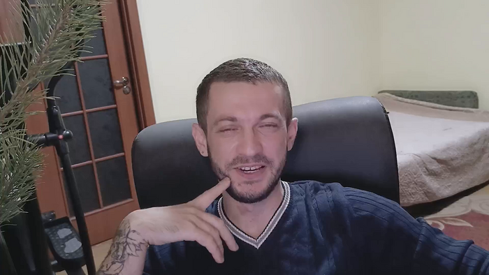 333Alone_in_theDark777