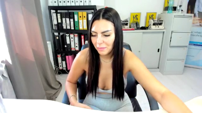 SassyTiff