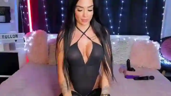 2025/10/24/eplay-nastiablack-08-00-13